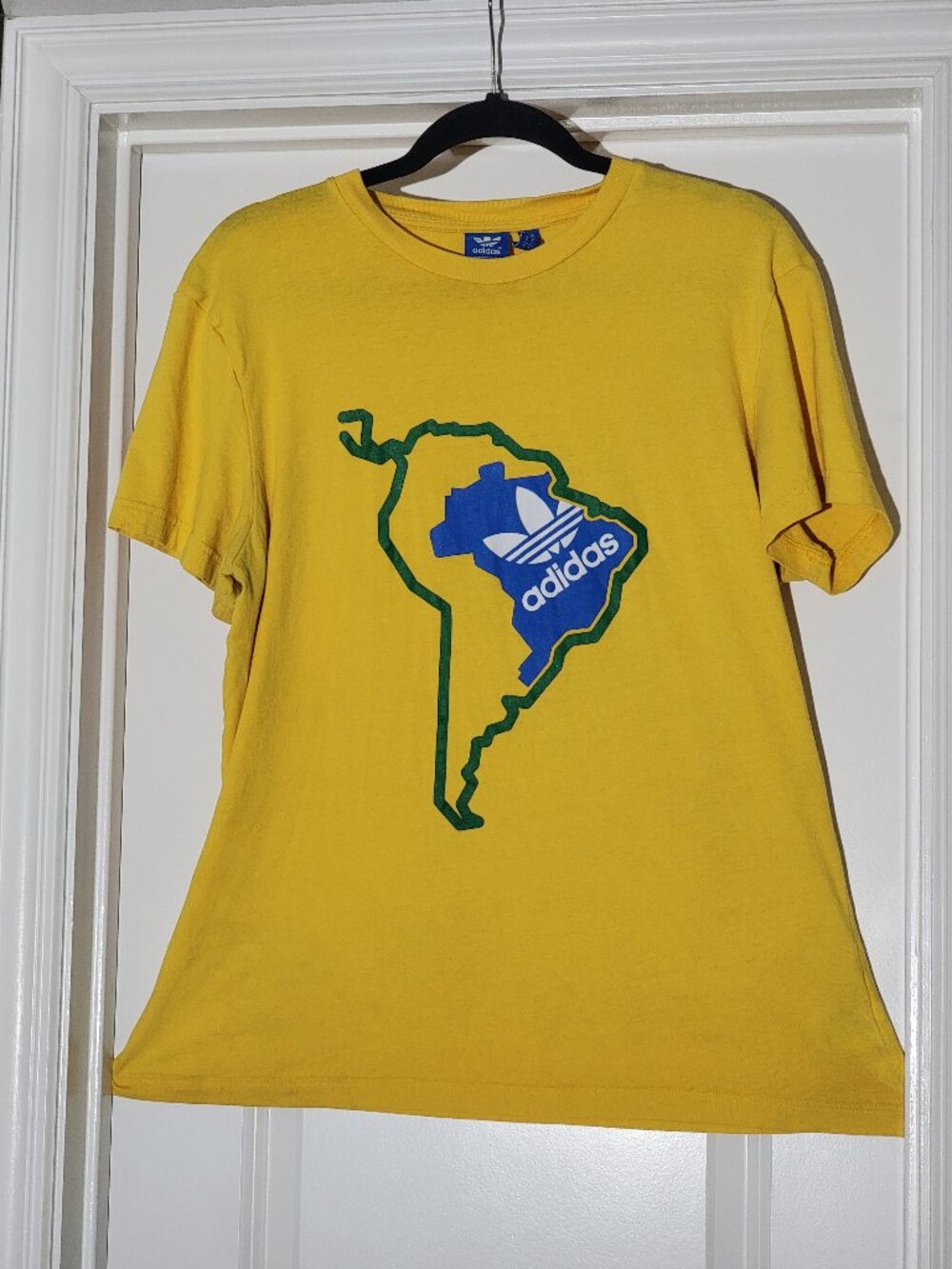 Adidas Originals Brazil Map Graphic Trefoil T-Shirt – Yellow Size L ⚽